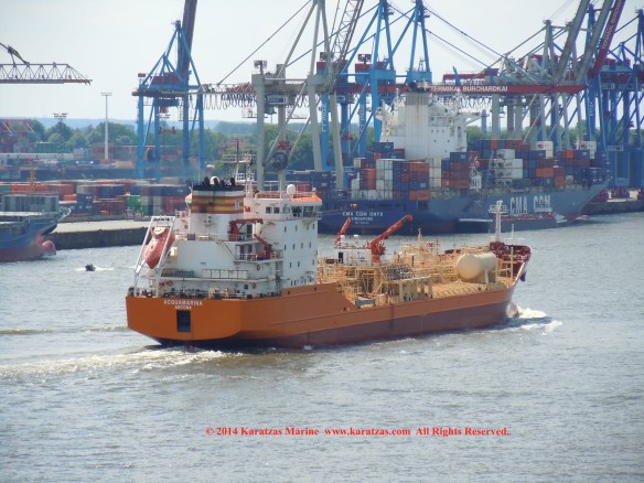 Stainless Steel Tanker MT Acquamarina (12,000 DWT,  20 Segregations, Cargo Tanks, Cargo Manifolds) Hamburg Port Call in May 2014