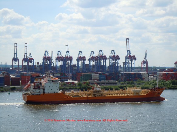Stainless Steel Tanker MT Acquamarina (12,000 DWT,  20 Segregations, Cargo Tanks, Cargo Manifolds) Hamburg Port Call in May 2014