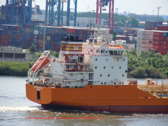 Stainless Steel Tanker MT Acquamarina (12,000 DWT,  20 Segregations, Cargo Tanks, Cargo Manifolds) Hamburg Port Call in May 2014