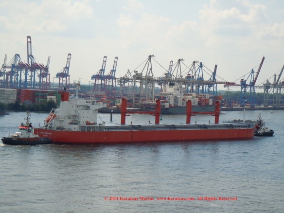 MV 'SANTA PAULINA' (61,500 DWT, Ultramax Drybulk Vessel, Iwagi Zosen built in 2013; Hamburg, May 2014)