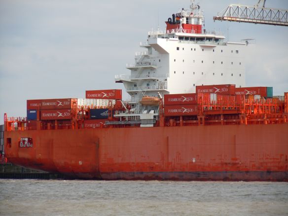 MV 'RIO BLANCO' (5,905 TEU, Post-panamax, fully-cellular Containership, built in 2009)
