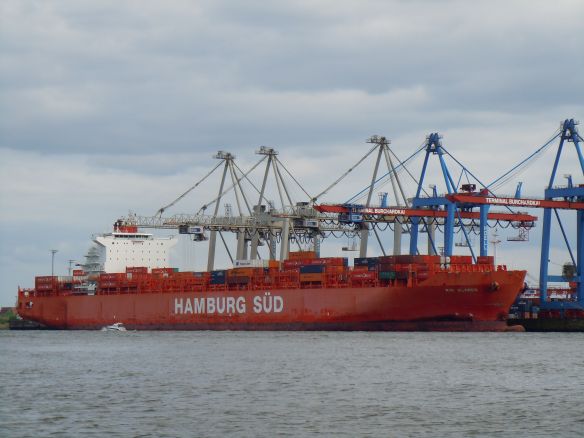 MV 'RIO BLANCO' (5,905 TEU, Post-panamax, fully-cellular Containership, built in 2009)