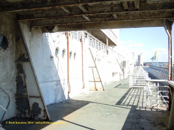 SS United States_outdoor promenade_BMK 19 MAR2014