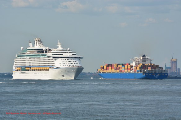 MV EXPLORER OF THE SEAS 2