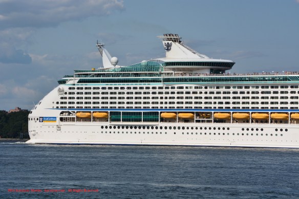 MV EXPLORER OF THE SEAS 5