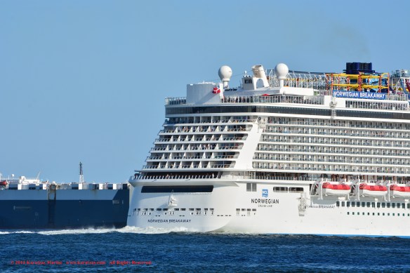 MV NORWEGIAN BREAKAWAY 10
