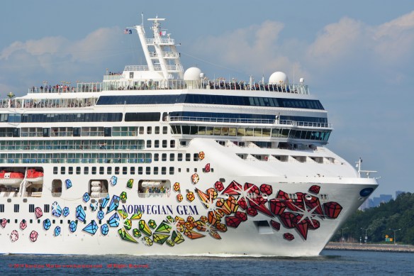MV NORWEGIAN GEM 4