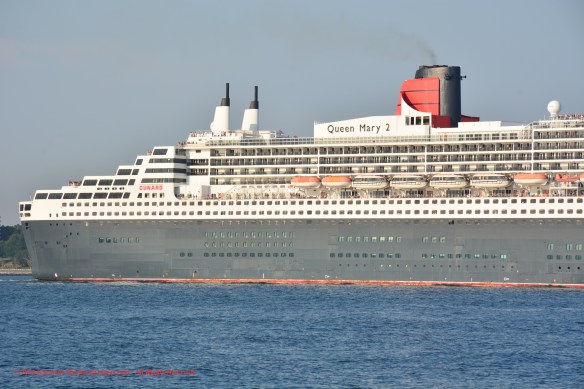 MV QUEEN MARY 2_7
