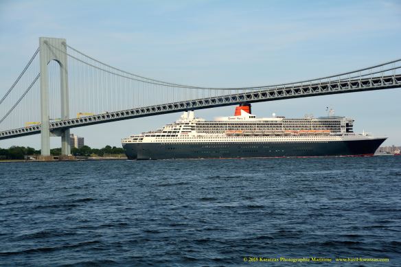 MV QUEEN MARY 2_2_10