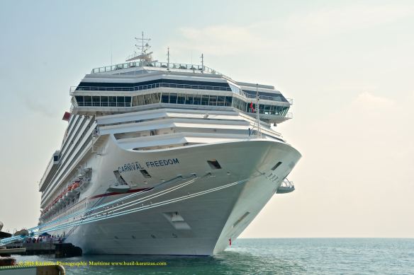 MV CARNIVAL FREEDOM 1@