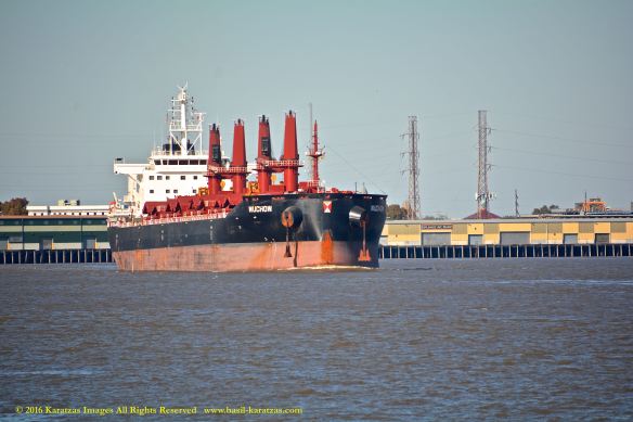 MV WUCHOW BMK_2117 1 @