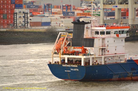 MV NORTHSEA PIONEER 9 BMK_7733 @